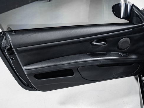 Used 2011 BMW M3 Coupe image 17