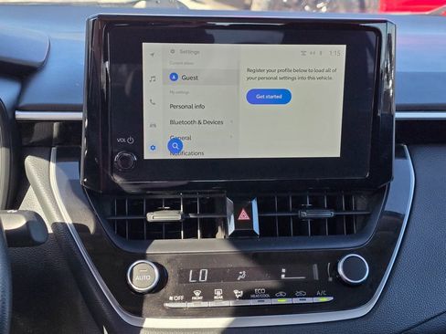 Used 2023 Toyota Corolla LE image 17