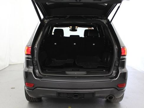 Used 2020 Jeep Grand Cherokee Altitude AWD/4WD image 15