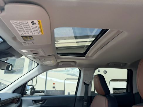 Used 2023 Ford Maverick Lariat w/ Lariat Luxury Package AWD/4WD image 15