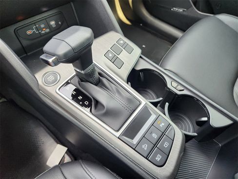 New 2026 Kia Sportage X-Line w/ X-Line Technology Package image 15