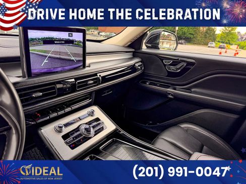 Used 2023 Lincoln Aviator AWD image 31