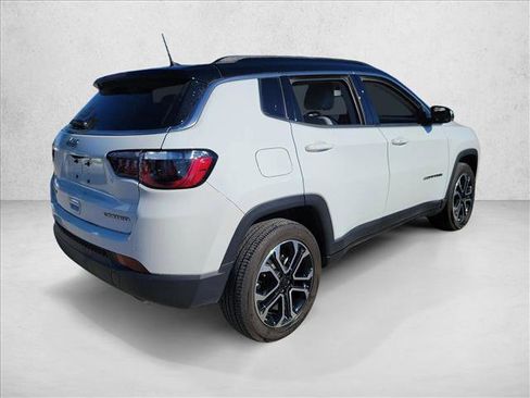 Used 2022 Jeep Compass Limited w/ Sun and Sound Group image 5