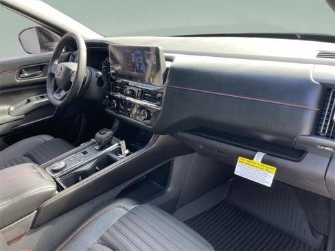 New 2026 Nissan Pathfinder Rock Creek image 22