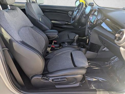 Used 2023 MINI Cooper SE image 18