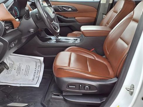 Used 2019 Chevrolet Traverse High Country w/ LPO, Cargo Package image 16