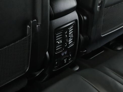 Used 2022 Dodge Durango GT image 7