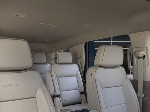 New 2026 GMC Yukon Denali AWD/4WD image 24
