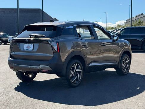 New 2026 Nissan Kicks SV image 6