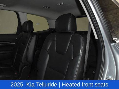 Used 2025 Kia Telluride S FWD image 30