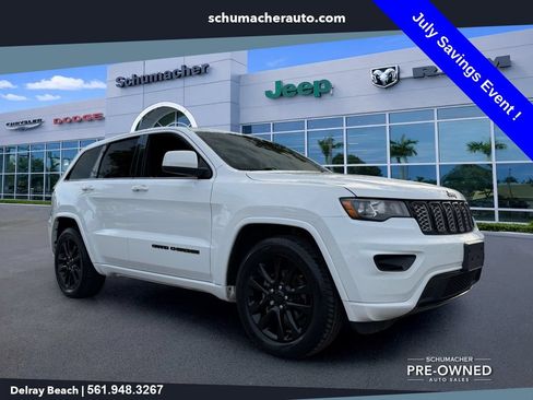Used 2019 Jeep Grand Cherokee Altitude RWD image 1