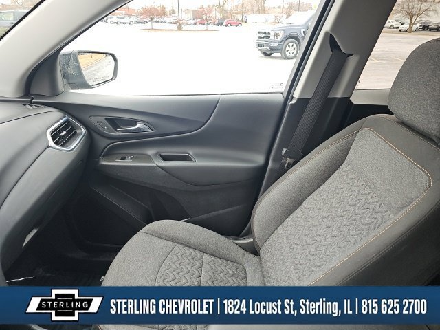 Used 2023 Chevrolet Equinox LT FWD image 16
