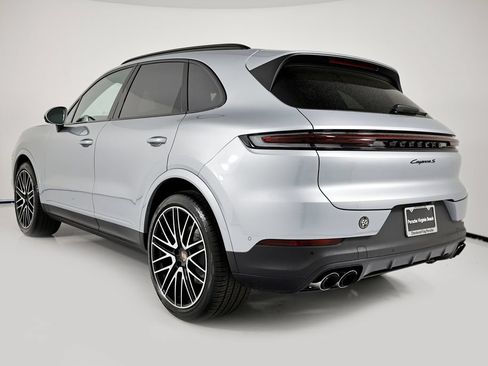New 2026 Porsche Cayenne S AWD/4WD image 3