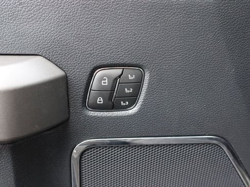 Used 2022 Ford F350 Platinum image 29