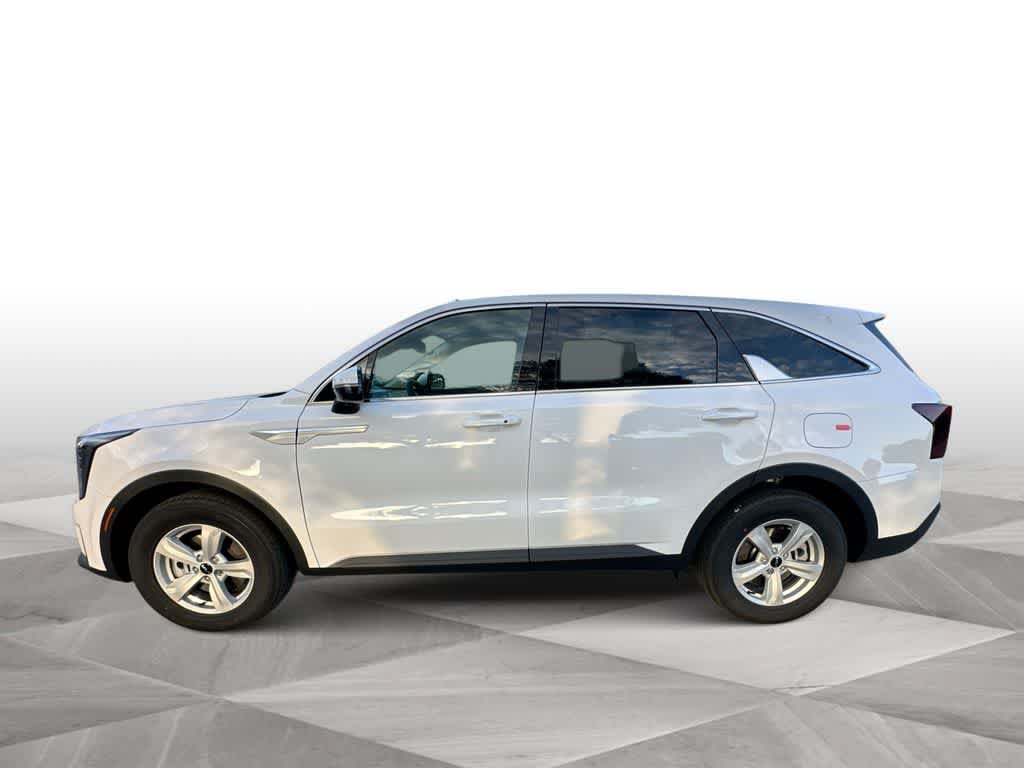 Certified 2026 Kia Sorento LX FWD image 5