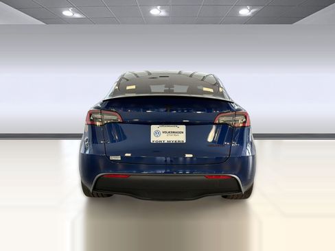Used 2022 Tesla Model Y Performance AWD/4WD image 10