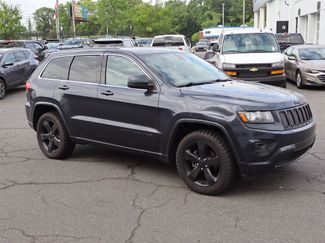 Used 2015 Jeep Grand Cherokee Altitude AWD/4WD video 2