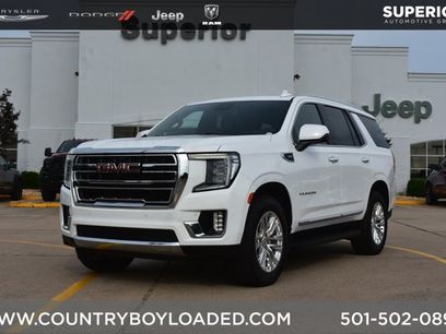 Used 2024 GMC Yukon SLT w/ SLT Luxury Package