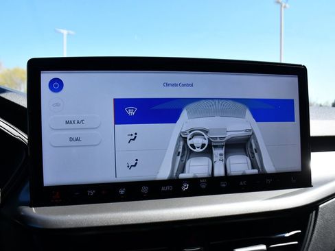 Used 2023 Ford Escape Active w/ Tech Pack #2 AWD/4WD image 33