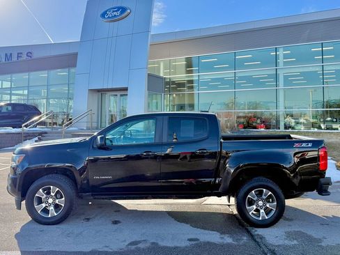 Used 2018 Chevrolet Colorado Z71 image 3
