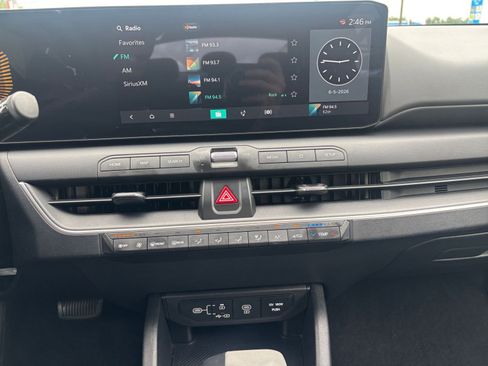 Used 2025 Kia K4 FWD image 17