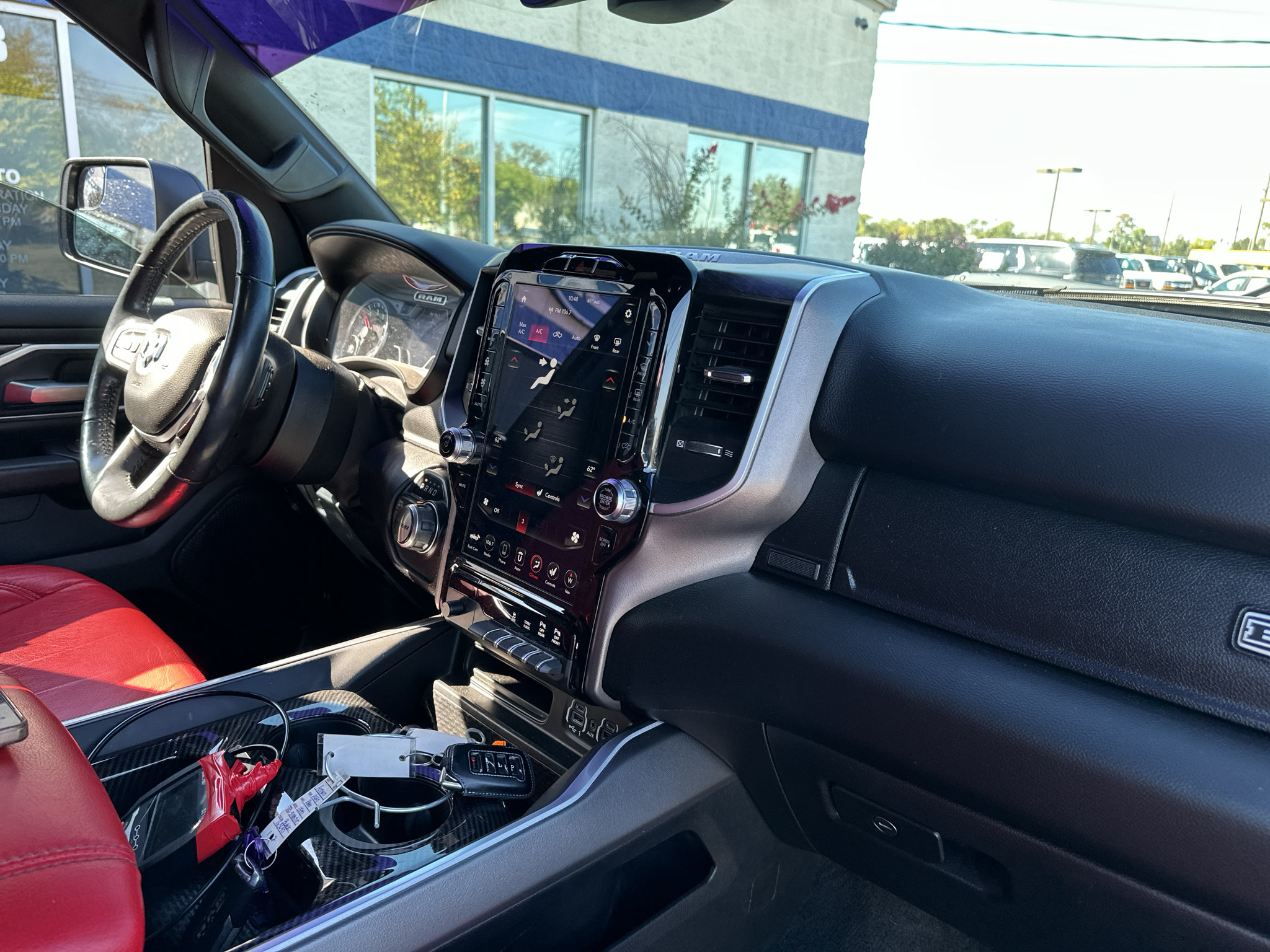 Used 2020 RAM 1500 Big Horn AWD/4WD image 11