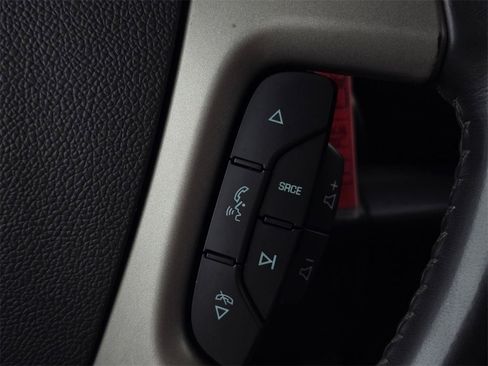 Used 2011 Chevrolet Silverado 2500 LT w/ Interior Plus Package image 31