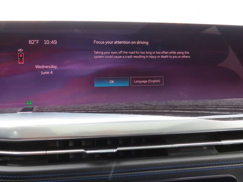 New 2025 Cadillac Escalade IQ Luxury 1 w/ Smart Trailering package image 30