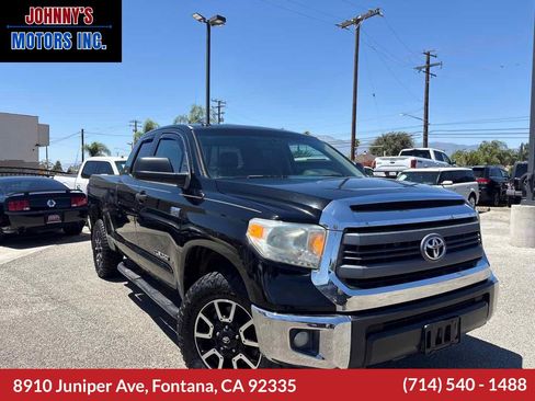 Used 2014 Toyota Tundra SR5 w/ SR5 Upgrade Package AWD/4WD image 1