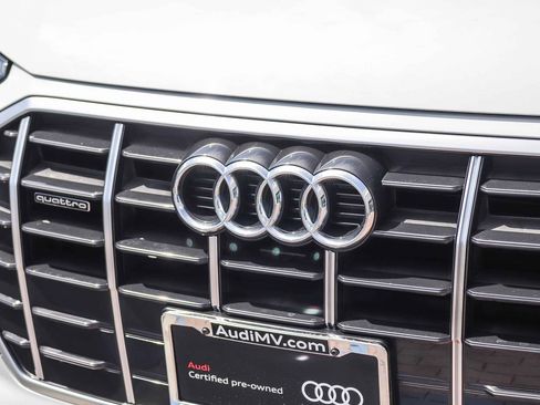 Certified 2023 Audi Q5 Premium w/ Convenience Package AWD/4WD image 13