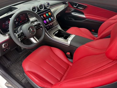 Certified 2024 Mercedes-Benz CLE 300 4MATIC Coupe image 4