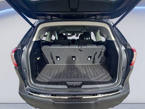 Used 2025 Subaru Ascent Bronze Edition image 19