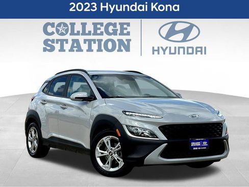Used 2023 Hyundai Kona SEL w/ Convenience Package image 1
