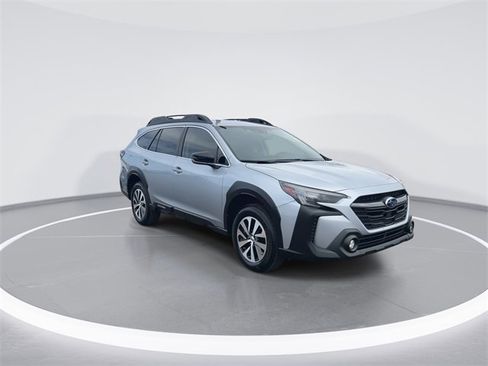 Certified 2024 Subaru Outback Premium image 2