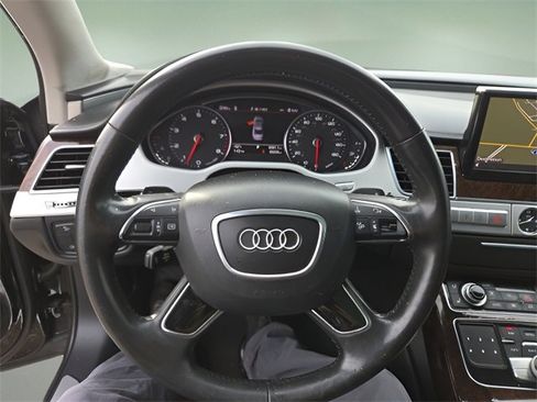 Used 2012 Audi A8 4.2 image 15