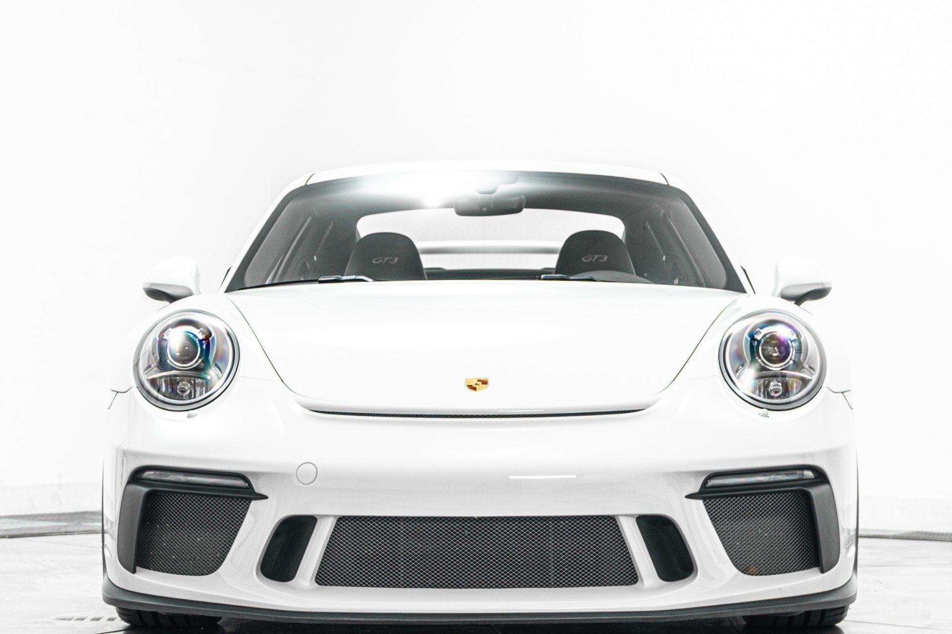 Used 2018 Porsche 911 GT3 RWD image 4