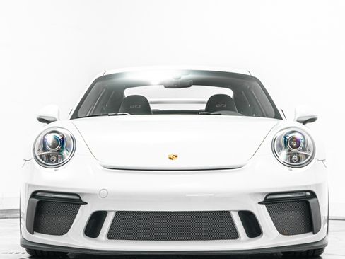 Used 2018 Porsche 911 GT3 RWD image 4
