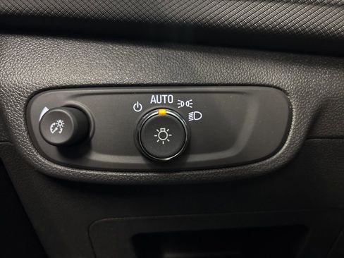 New 2026 Chevrolet TrailBlazer LT w/ Convenience Package FWD image 26