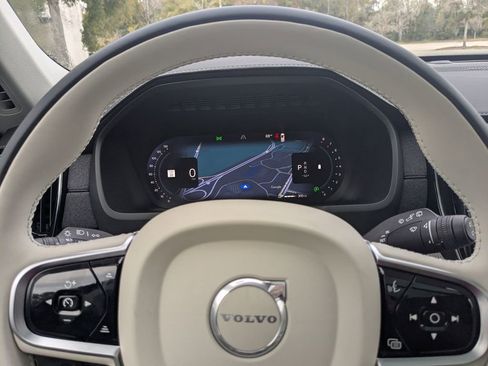 New 2026 Volvo XC90 B6 Ultra w/ Protection Package Premier AWD/4WD image 36