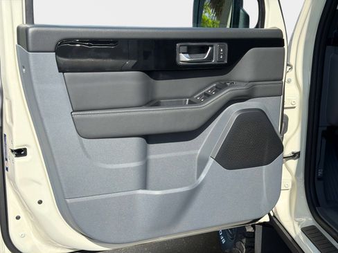 New 2026 INEOS Grenadier Fieldmaster Edition image 14