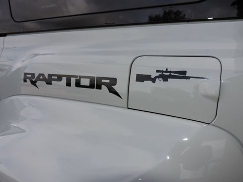 Used 2026 Ford Bronco Raptor AWD/4WD image 16