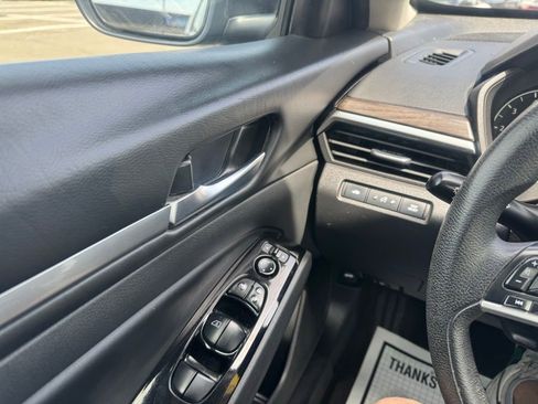 Used 2023 Nissan Altima 2.5 SV AWD/4WD image 35