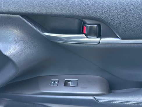 Certified 2023 Toyota Camry XSE FWD image 22