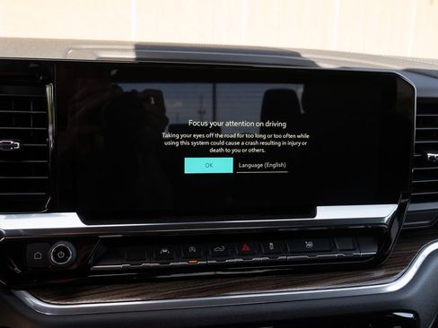 New 2025 Chevrolet Silverado 1500 LT image 31