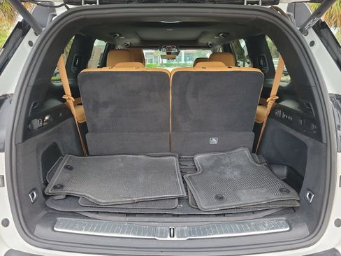 Used 2022 Jeep Grand Cherokee L Summit AWD/4WD image 8