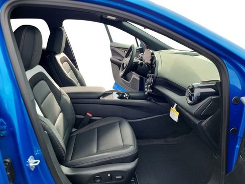 New 2026 Chevrolet Blazer EV LT image 27