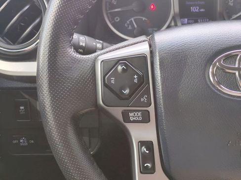 Certified 2020 Toyota Tacoma SR5 image 22