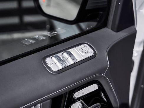 Used 2026 Mercedes-Benz G 63 AMG 4MATIC image 33