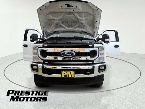 Used 2022 Ford F250 XLT w/ XLT Value Package AWD/4WD image 12