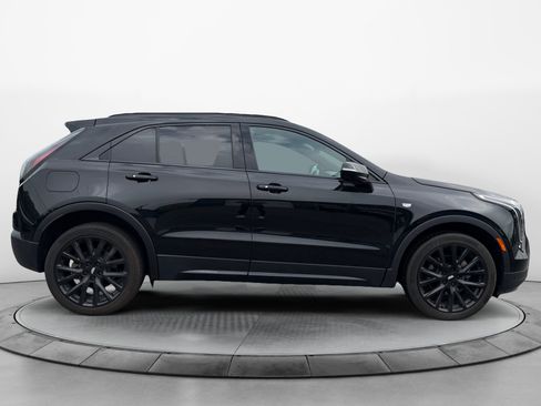 Used 2022 Cadillac XT4 Sport w/ LPO, Onyx Lite Package AWD/4WD image 2
